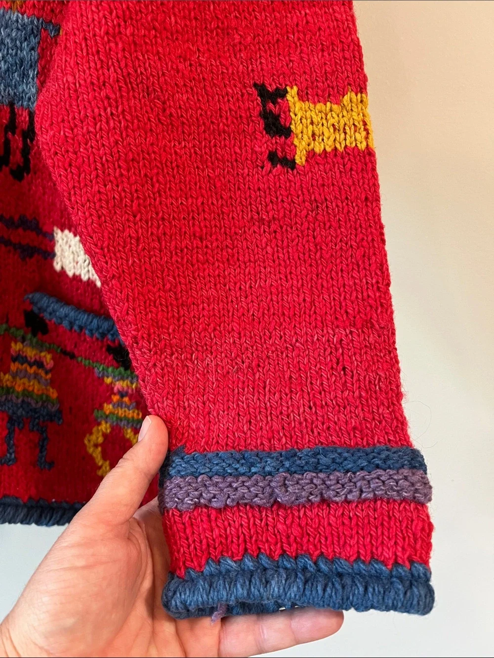 Amano - Vintage, Red Knit Folk Art Cardigan with Multicolor Figures